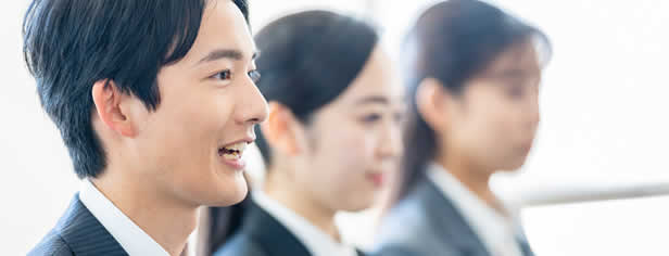 採用エントリー